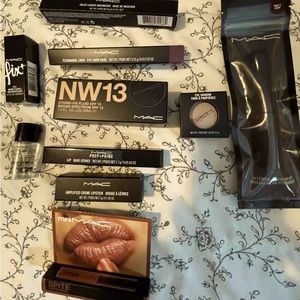 MAC Make-up • NWT • 10 pc Lot